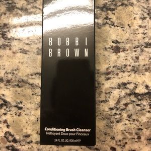 Bobbi Brown brush cleanser